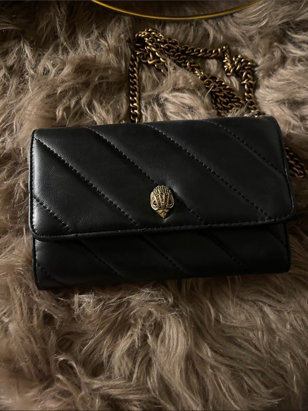 Source Unknown Black Quilted Crossbody Bag with Gold Chain